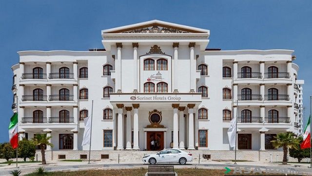 نمای ظاهری هتل سورینت مریم